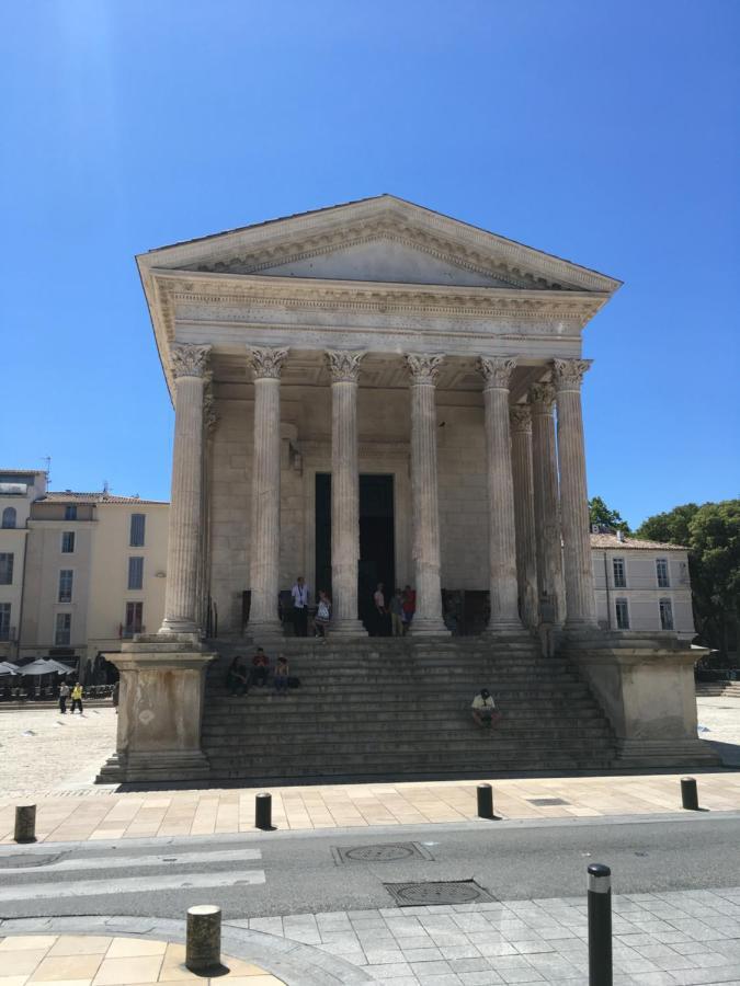 نيم La Chambre Haute المظهر الخارجي الصورة